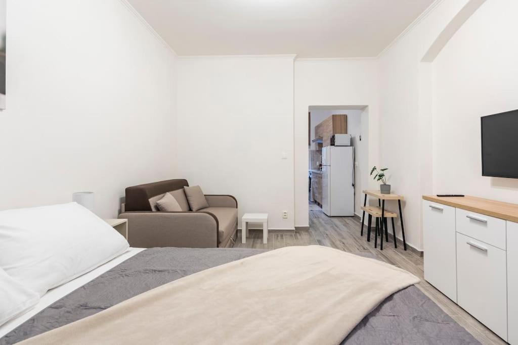 카를로비바리 Apartman Vishegrad 아파트 외부 사진